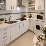 Casa Biznaga アパート フエンヒロラ